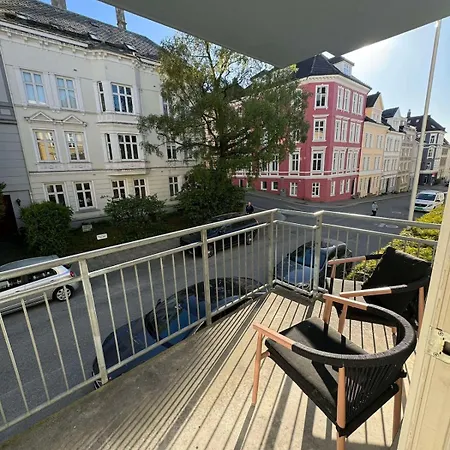 Apartment Moderne Sted I Sentrum *